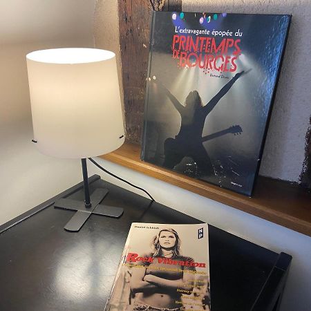 Le Backstage Apartman Bourges Kültér fotó